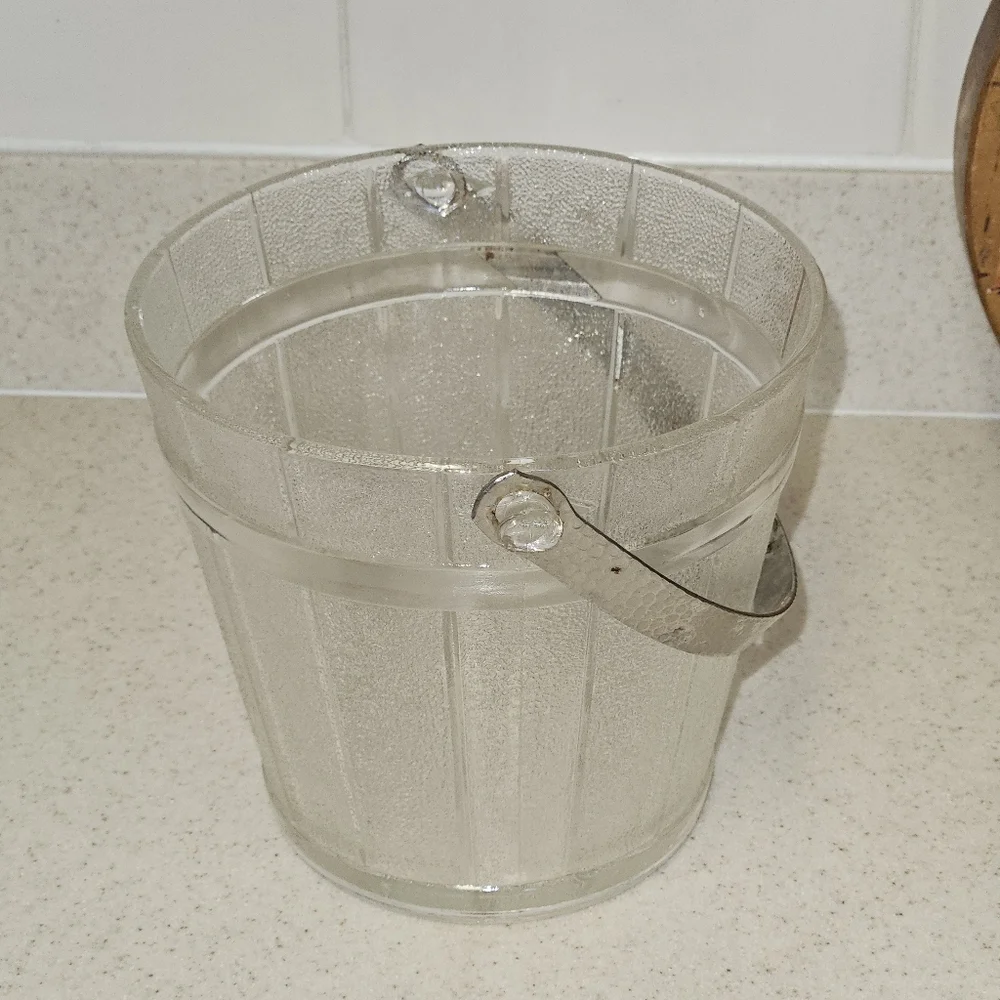 Vintage Anchor Hocking Ice Bucket Frosted Glass Hammered Metal Handle 1960’s